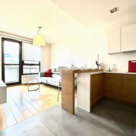 Appartement Podwale 2 - Self Check-in 20h ~parking & Lift