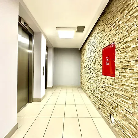 Apartament Podwale 2 - Self Check-in 20h ~parking & Lift